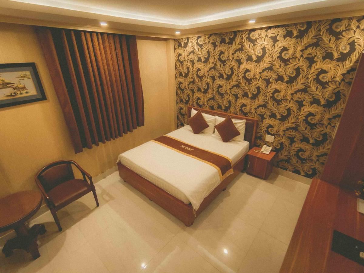 Huong Mai Ga Sai Gon Hotel โฮจิมินห์ซิตี้ ภายนอก รูปภาพ