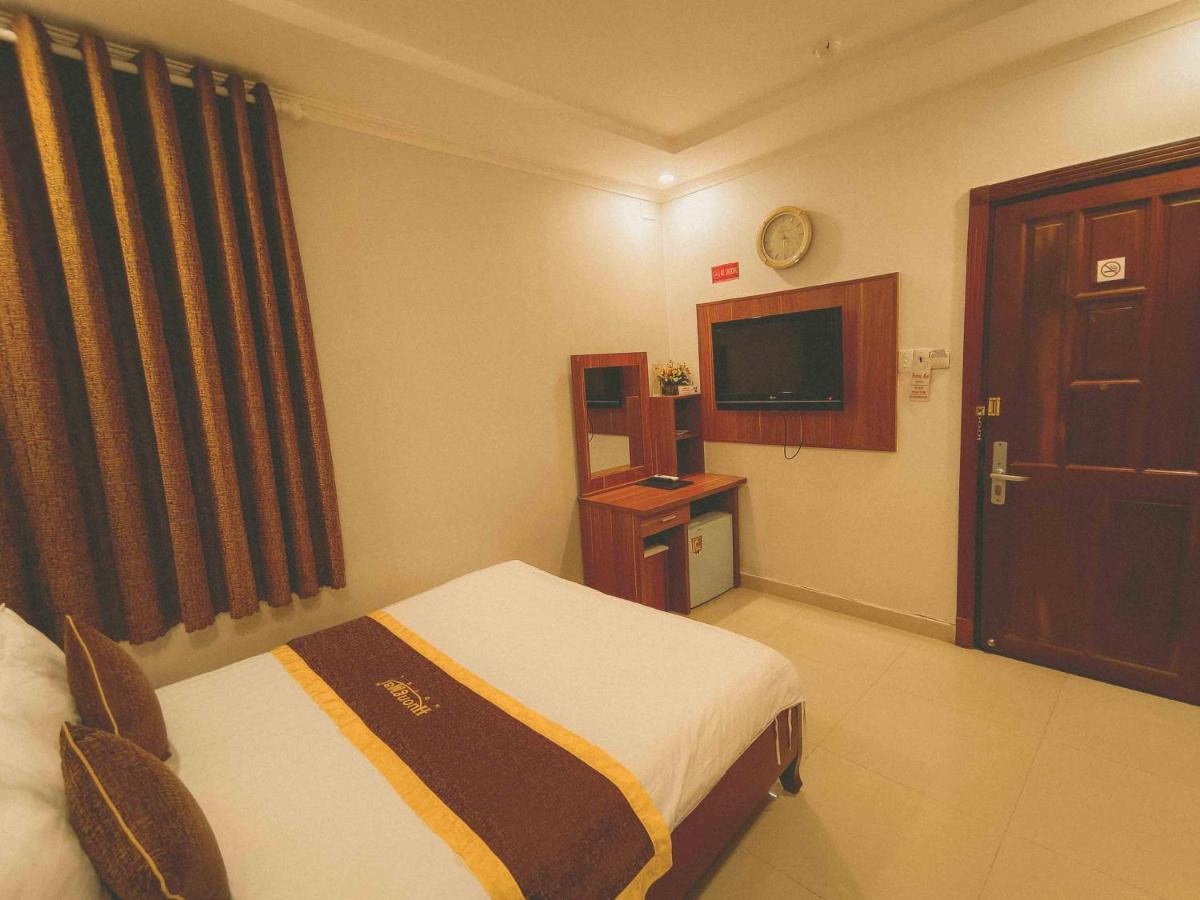 Huong Mai Ga Sai Gon Hotel โฮจิมินห์ซิตี้ ภายนอก รูปภาพ